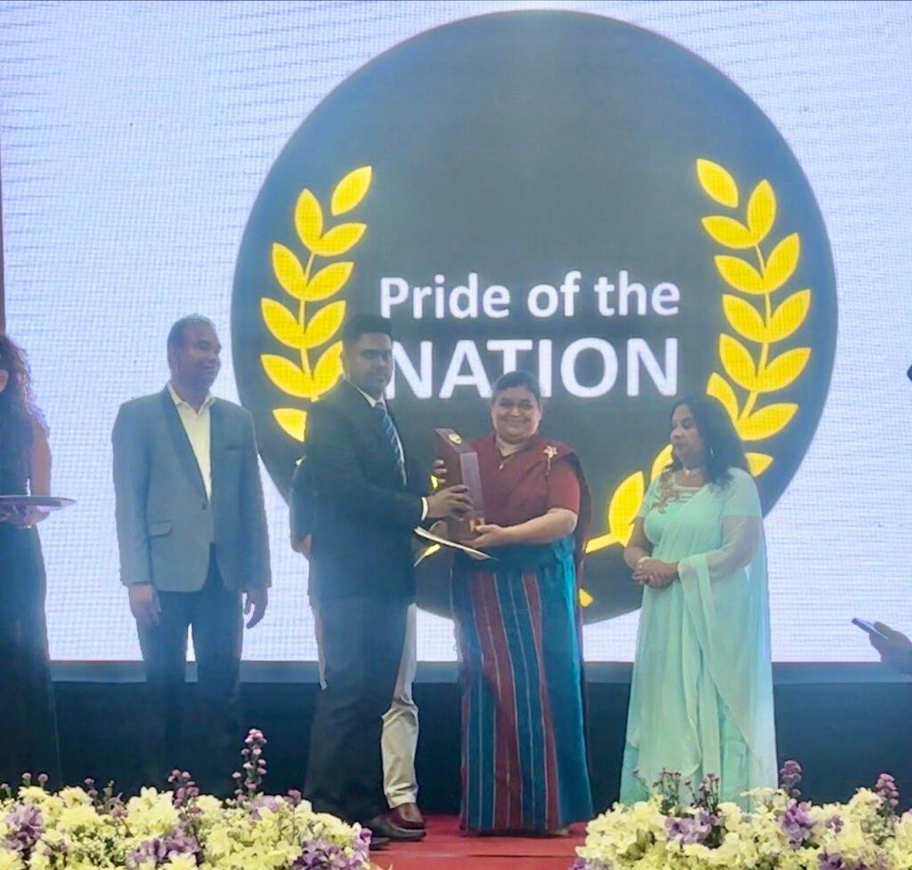Pride of the Nation Award 2025 won by Projector.lk for excellence in high-quality projectors and smart boards in Sri Lanka.